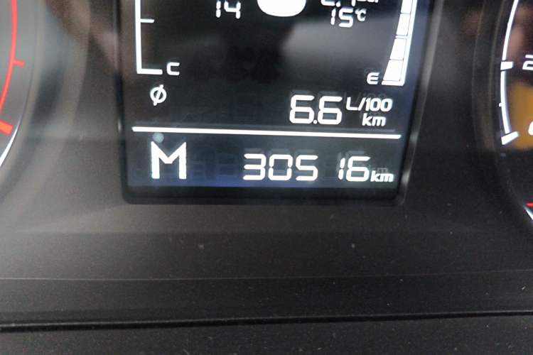 Used Geely Auto Coolray 2021 1.4T Manual Gold Edition
