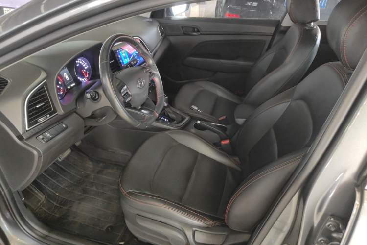 Used Hyundai Elantra (6th Generation / Lingdong) 2018 1.4T Dual-Clutch Xuan Dong · Dynamic Edition Left Front Seat