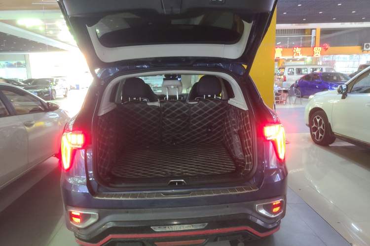 Used Lynk & Co 01 2017 2.0T Two-Wheel Drive Zhaopu Version