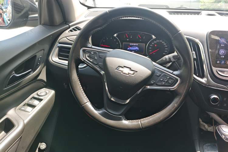 Used Chevrolet Equinox 2019 535T Automatic YuJie Edition China VI