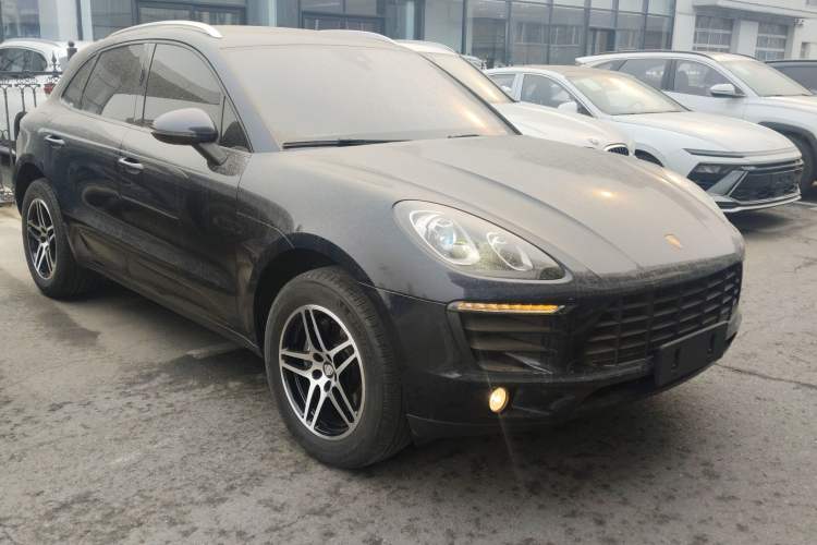 Used Porsche Macan 2017 Macan 2.0T