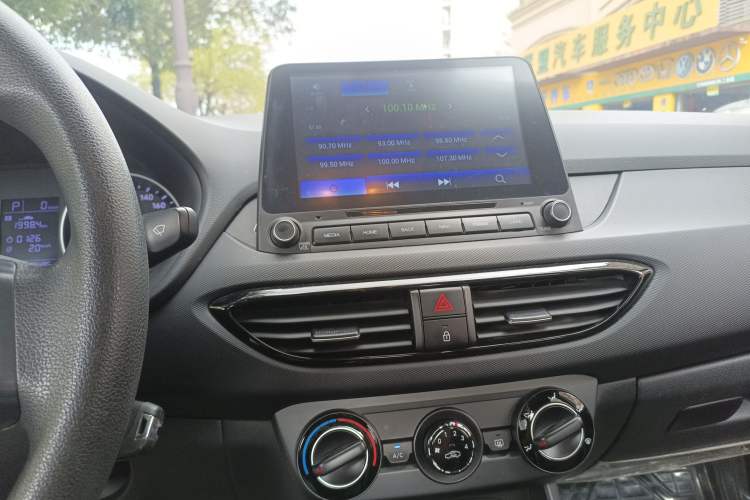 Used Hyundai Celesta 2018 1.6L Automatic GL Enjoyment Version China V Standard