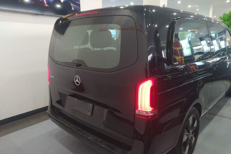 Used Mercedes-Benz Vito 2021 2.0T Business Version 7 Seats