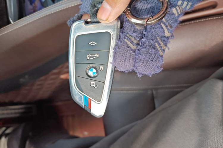 Used BMW 5 Series 2019 525Li M Sport Package