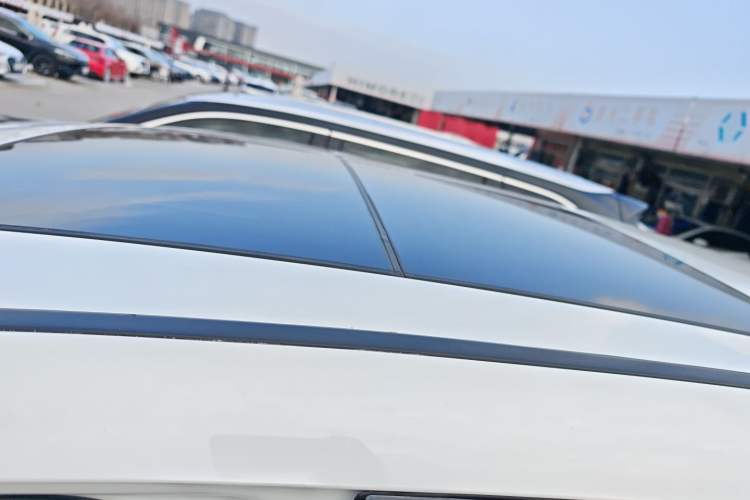 Used Honda CR-V 2019 Brilliant Edition Plus 240TURBO CVT Two-Wheel Drive Fashion Version China VI Emission Standard
