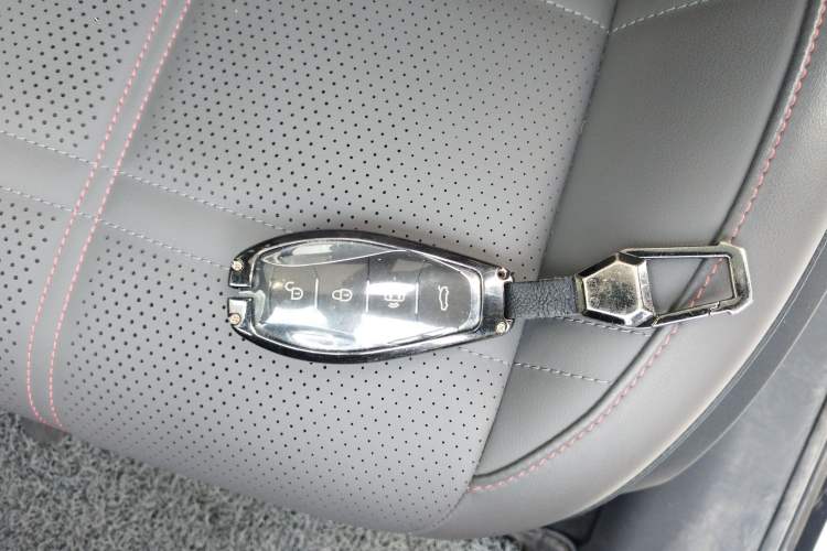 Used Hongqi EH7 2025 600 Smart Selection Edition