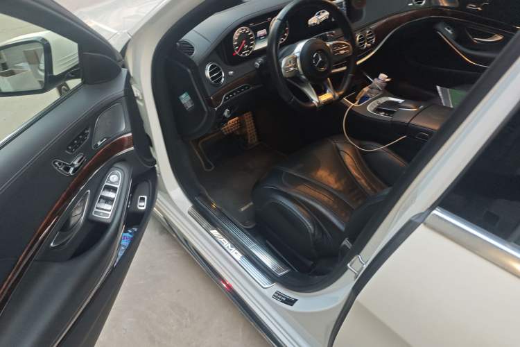 Used Mercedes-Benz S-Class AMG 2018 AMG S 63 L 4MATIC+ Driver Seat