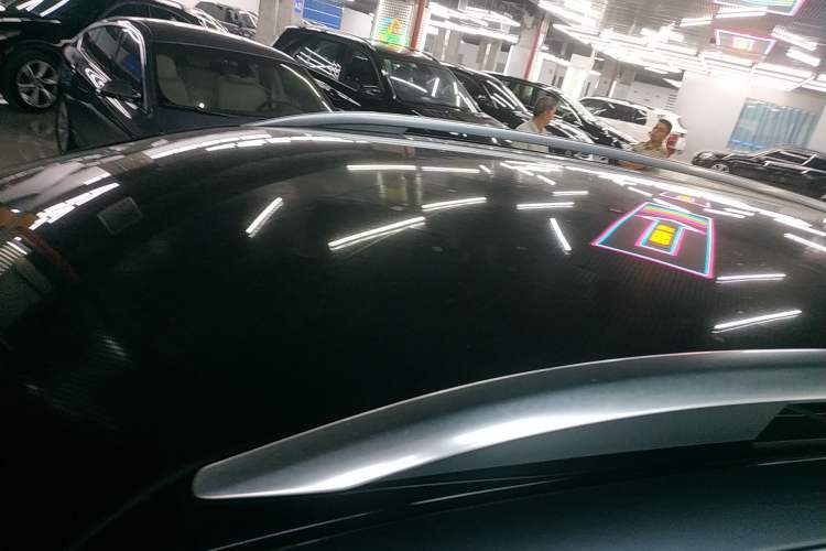 Used Volkswagen ID.6 X 2023 Pure Long-Range Version Roof