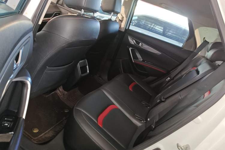 Used Changan CS55 2018 1.5T Automatic Colorful Edition China V Standard