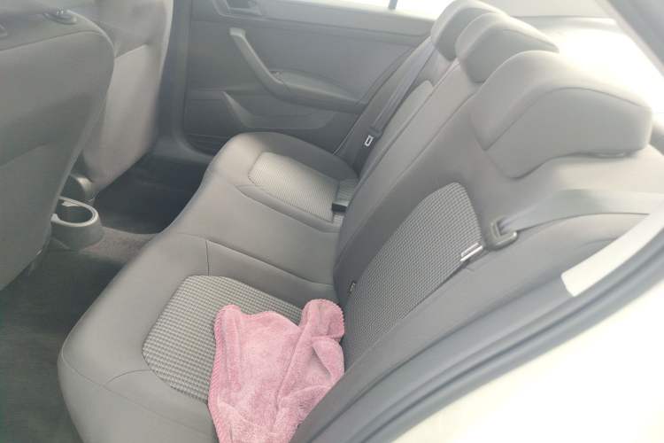 Used Volkswagen Santana 2021 1.5L Manual Fashion Edition Left Rear Seat