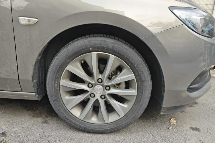 Used Buick GL6 2019 18T 6-Seater Connected Luxury Version China VI Standard