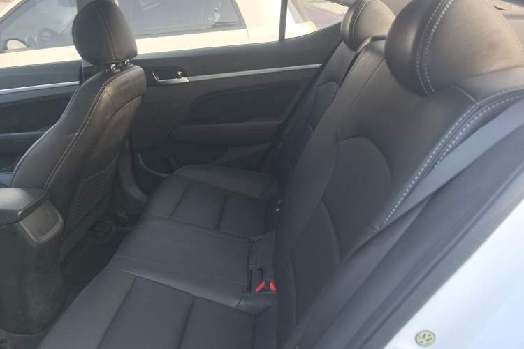 Used Hyundai Elantra (6th Generation / Lingdong) 2016 1.6L Automatic ZhiXuan – Elite Version
