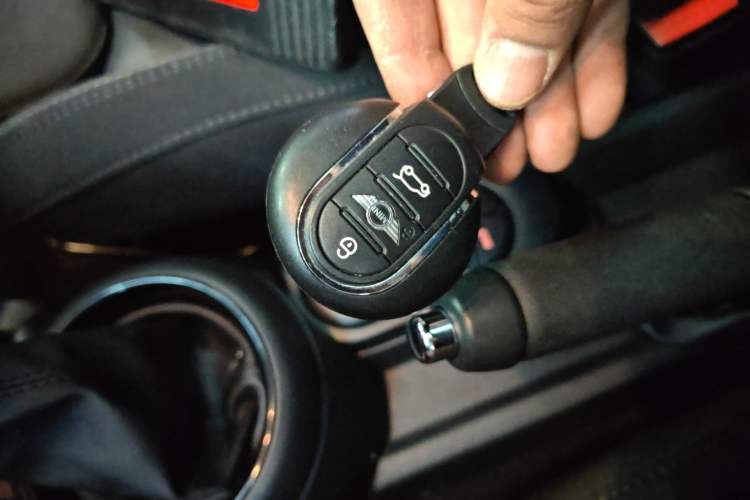 Used MINI MINI 2016 1.5T COOPER