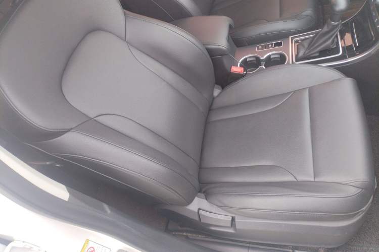 Used Haval H2 2017 Red-Label 1.5T Automatic Two-Wheel Drive Luxury Model Right Front Seat