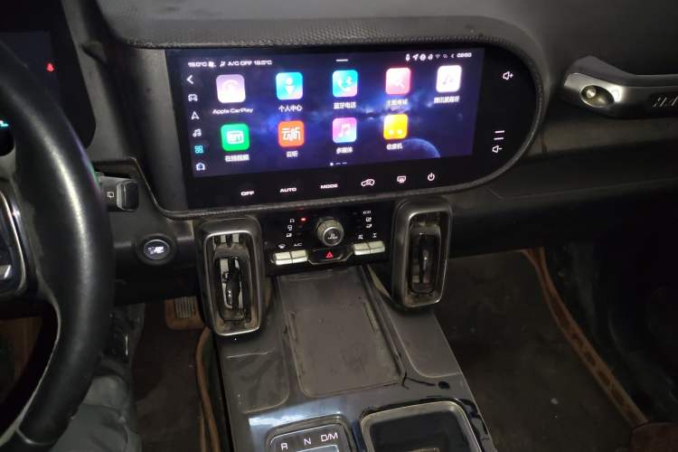 Used Haval DARGO 2022 2.0T DCT 4x4 Chinese Rural Dog Edition Audio And AC Panel