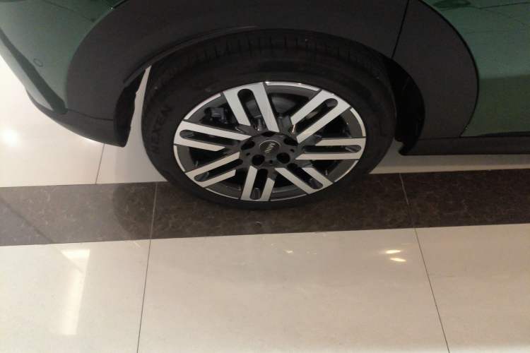 Used MINI MINI 2025 1.5T COOPER Classic Edition Five-Door Version