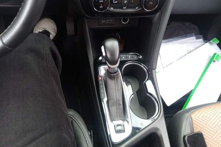 Used Buick Encore GX 2020 20T Automatic All-Wheel-Drive Flagship Model