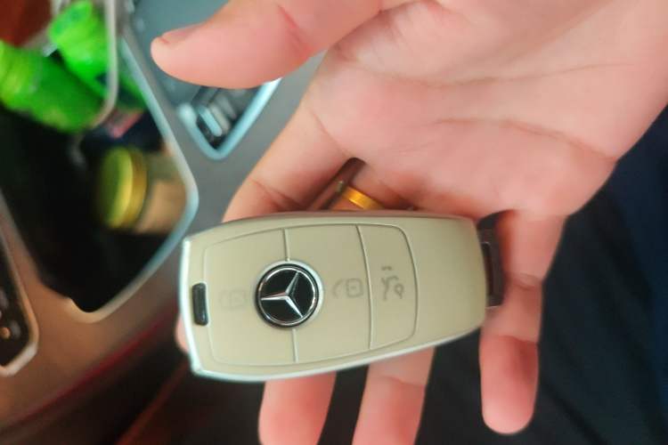 Used Mercedes-Benz E-Class 2020 E 300 L Stylish Model Interior 1