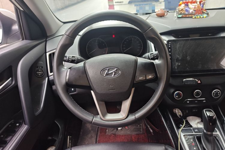 Used Hyundai ix25 2015 1.6L Automatic Two-Wheel Drive Smart GLS Trim