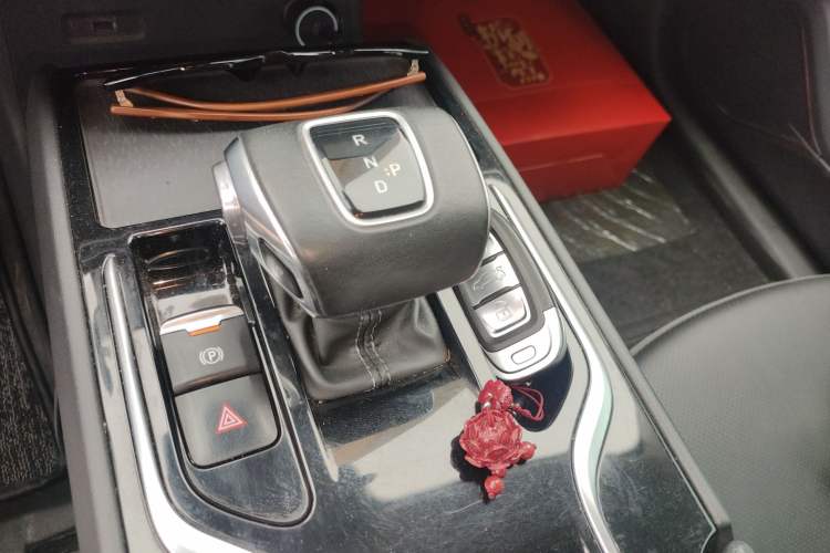 Used Hongqi E-QM5 2023 Base Travel Edition
