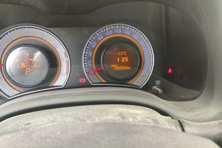 Used Toyota Corolla 2012 Luxurious Edition 1.8L CVT GL-i
