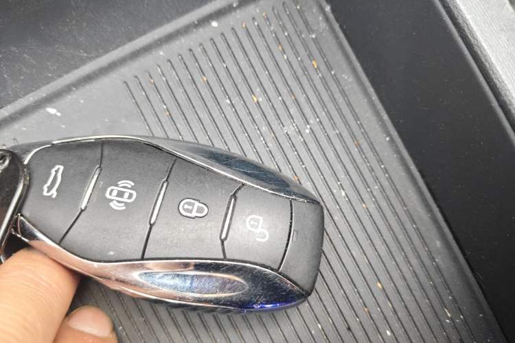 Used Hongqi EH7 2024 690 Pro
