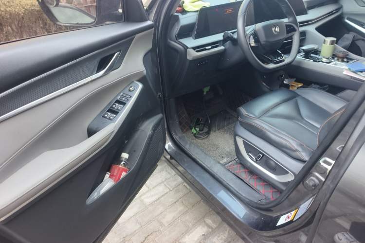 Used CHANGAN CS75 PLUS 2022 2nd Generation 1.5T Automatic Prestige Version
