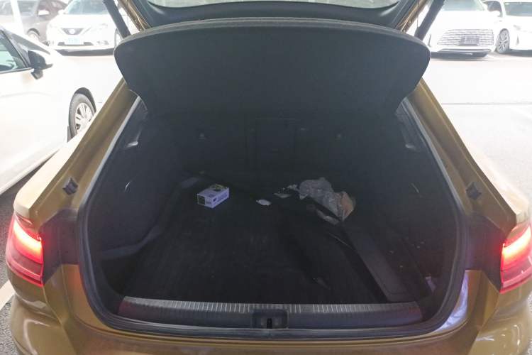 Used Volkswagen FAW-Volkswagen CC 2020 330TSI Glamour Edition China VI Standard