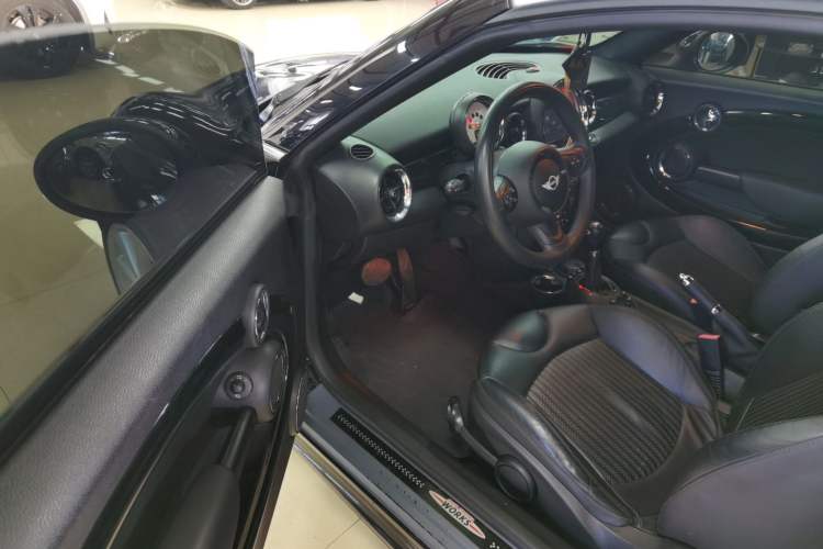 Used MINI Coupe 2012 1.6L COOPER
