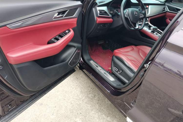 Used CHANGAN CS85 COUPE 2019 1.5T DCT Dynamic Version China VI Standard Driver Seat