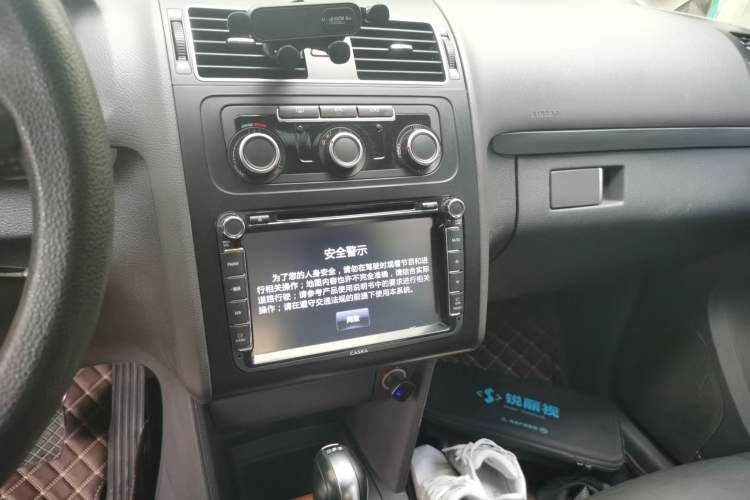 Used Volkswagen Touran 2015 1.4T DSG Comfort Edition 5 Seats
