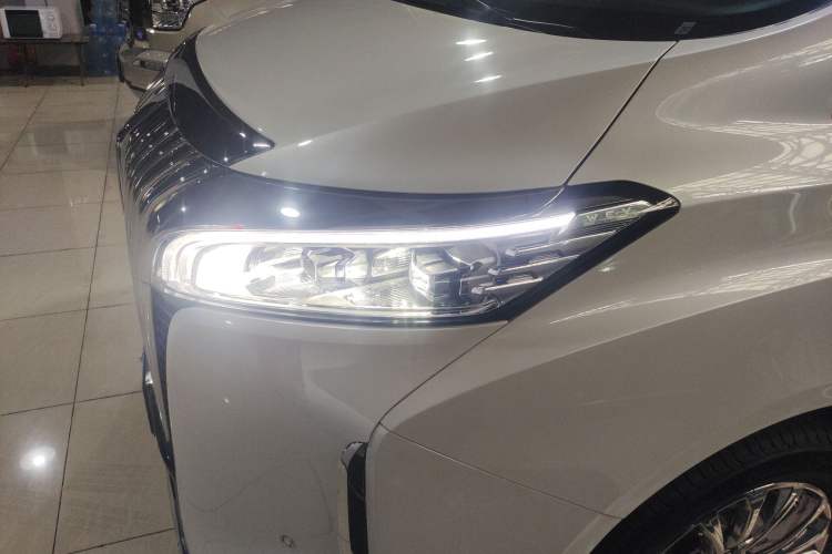 Used Wey Gaoshan 2023 Four-Wheel Drive Flagship Edition