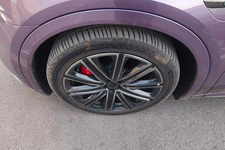 Used Hima Luxeed R7 2025 Extended-Range 331km Ultra
