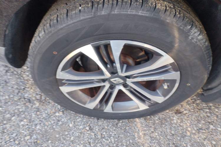 Used BORGWARD BX7 2016 28T Two-Wheel Drive Luxury Version 5 Seats
