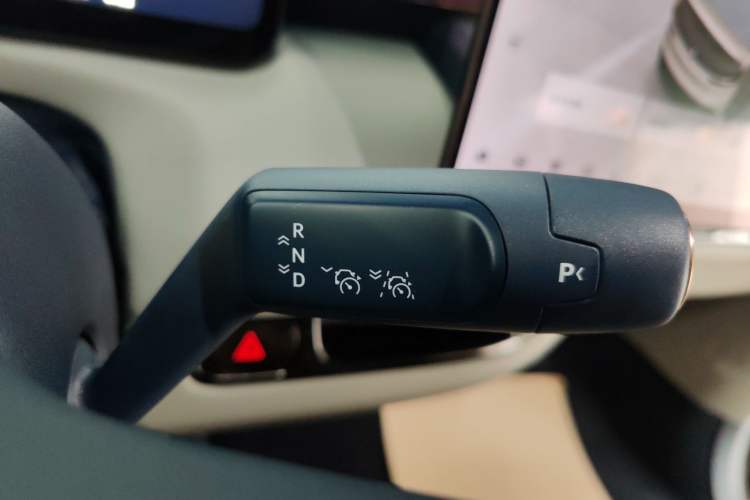 Used Zeekr MIX 2025 Long-Range Intelligent Driving Edition
