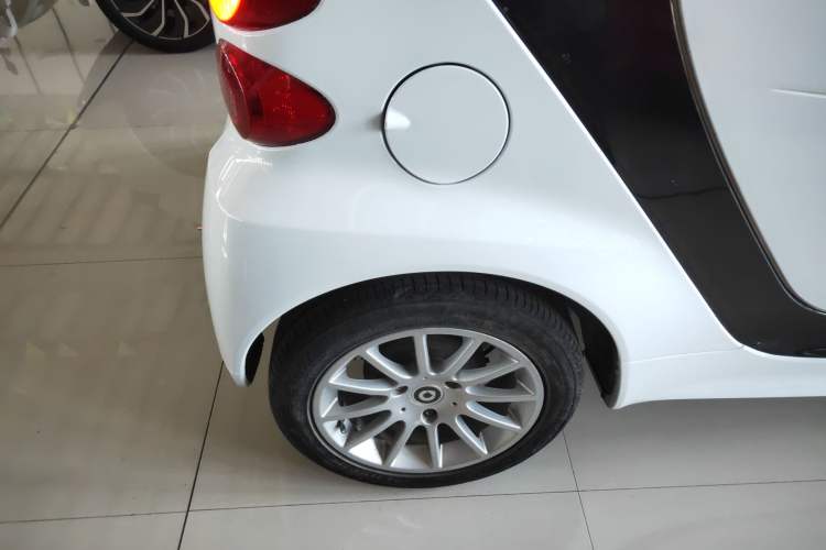 Used smart fortwo 2015 1.0 MHD Comfort Travel Edition
