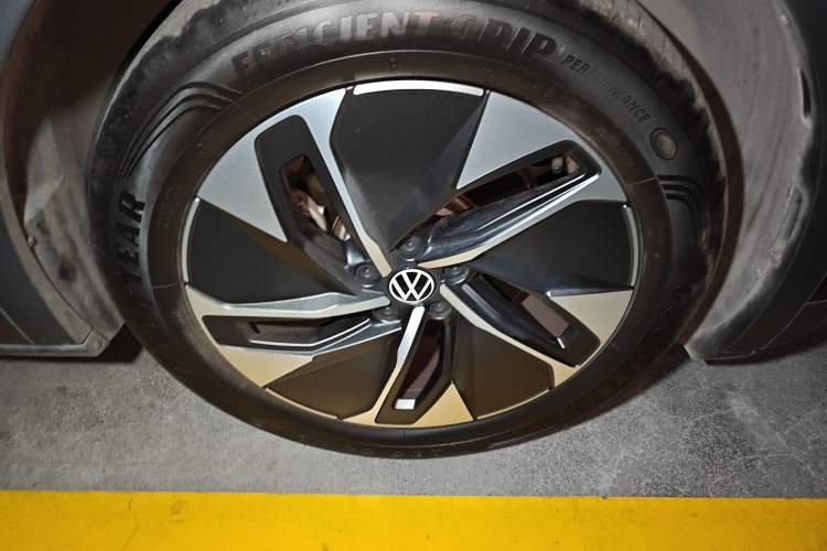 Used Volkswagen ID.4 CROZZ 2022 Standard Range PURE Edition