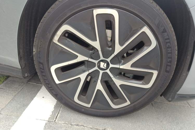 Used Baojun Enjoy 2025 All-Electric 600km Luxury Edition
