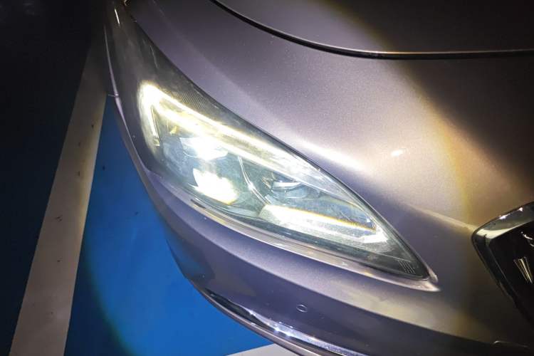 Used Buick LaCrosse 2016 28T Luxury Version
