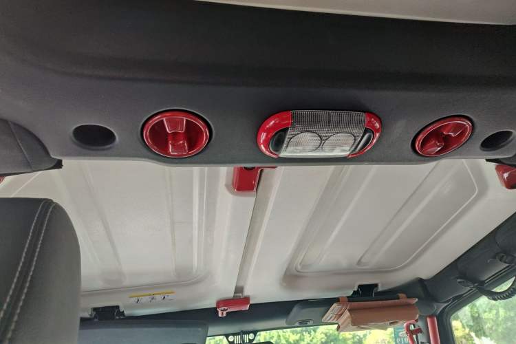 Used Jeep Wrangler 2015 3.6L Rubicon Four-Door Edition Headliner