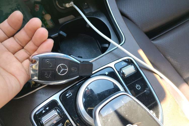 Used Mercedes-Benz GLC 2019 GLC 300 L 4MATIC Dynamic Model
