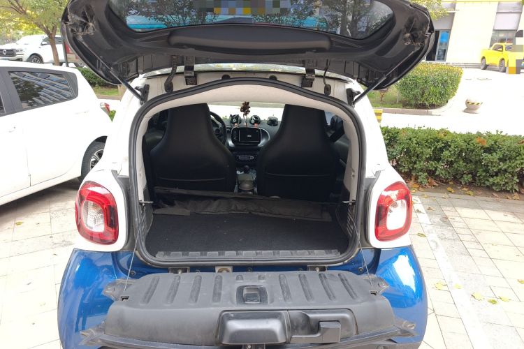 Used smart fortwo 2016 0.9T 66kW Hardtop Pioneer Edition