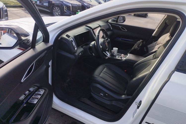 Used Hongqi HS3 2023 1.5T Two-Wheel Drive Shanwei Edition