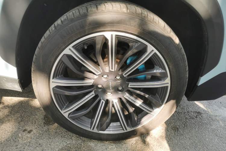 Used JETOUR Dashing i-DM 2022 1.5T DHT Lightning 02
