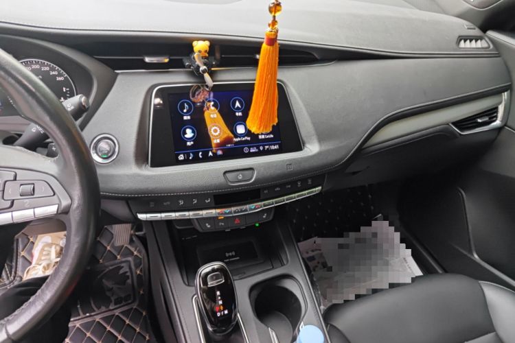 Used Cadillac XT4 2020 28T Two-Wheel-Drive Leading Version