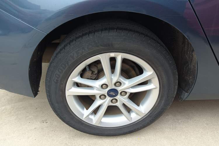 Used Ford Escort 2019 Revised Version 1.5L Automatic Enjoyment Type China VI Standard
