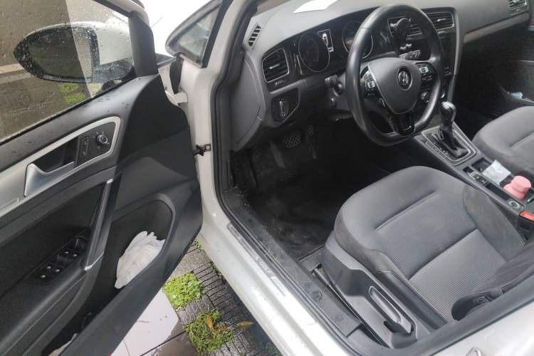 Used Volkswagen Golf 2019 280TSI DSG Comfort Version China VI Standard