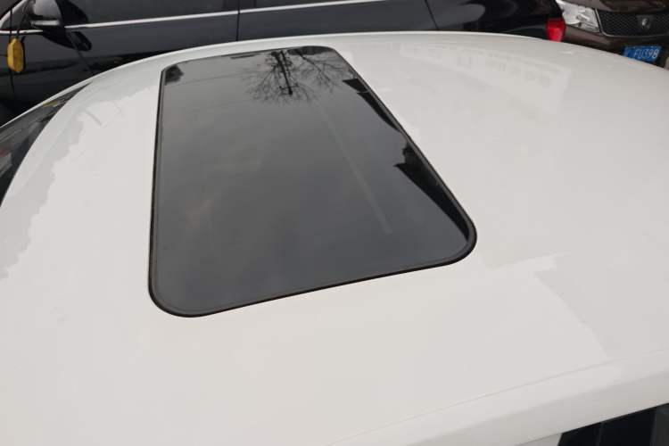 Used Skoda Rapid 2018 1.4L Manual Comfort Edition Roof