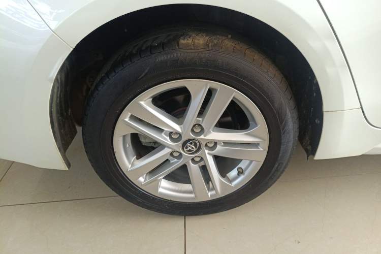 Used Toyota Levin 2019 185T CVT Entry-Level Version China VI Standard Exterior 5