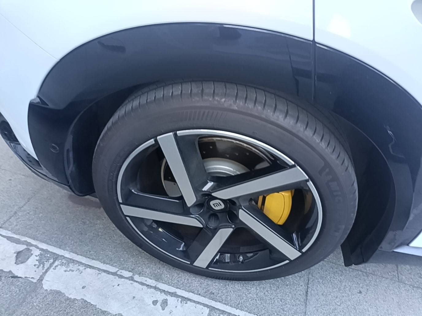 Xiaomi Auto YU7 2025 Ultra-Long Range High-Performance All-Wheel-Drive Max Edition — снимка 11